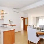 Apartment Goran