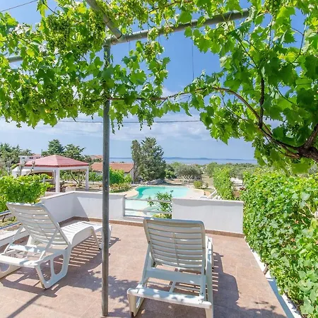 Goran Apartament Vir