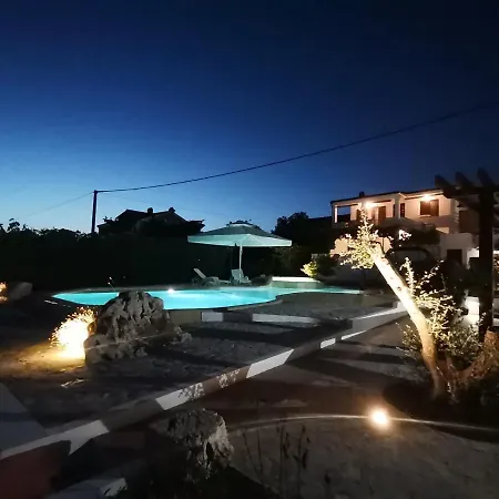 Goran Apartmán Vir