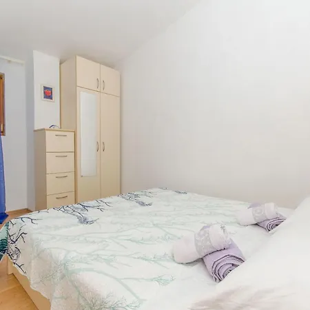 Goran Apartament Vir